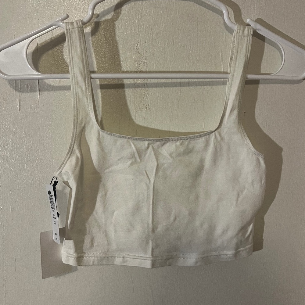 tna aritzia tank